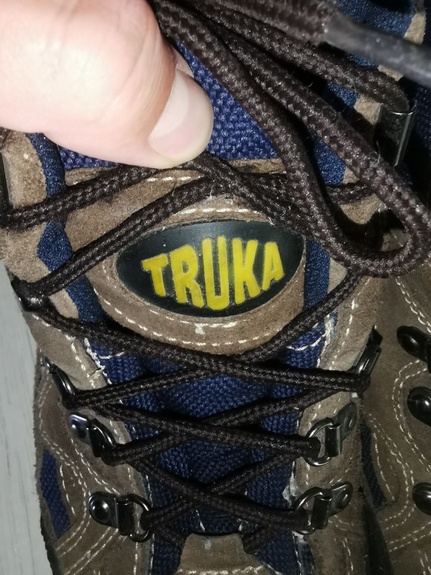 Робочі черевики Truka з металевим захистом носка