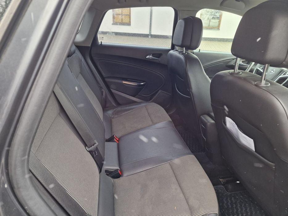 Opel Astra J 1.3 Cdti Cosmo Navi Klimatronik Czujniki Przód Tył Chrom