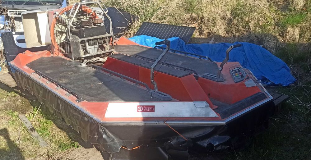 Poduszkowiec Allwalker FR60 z silnkiem BMW