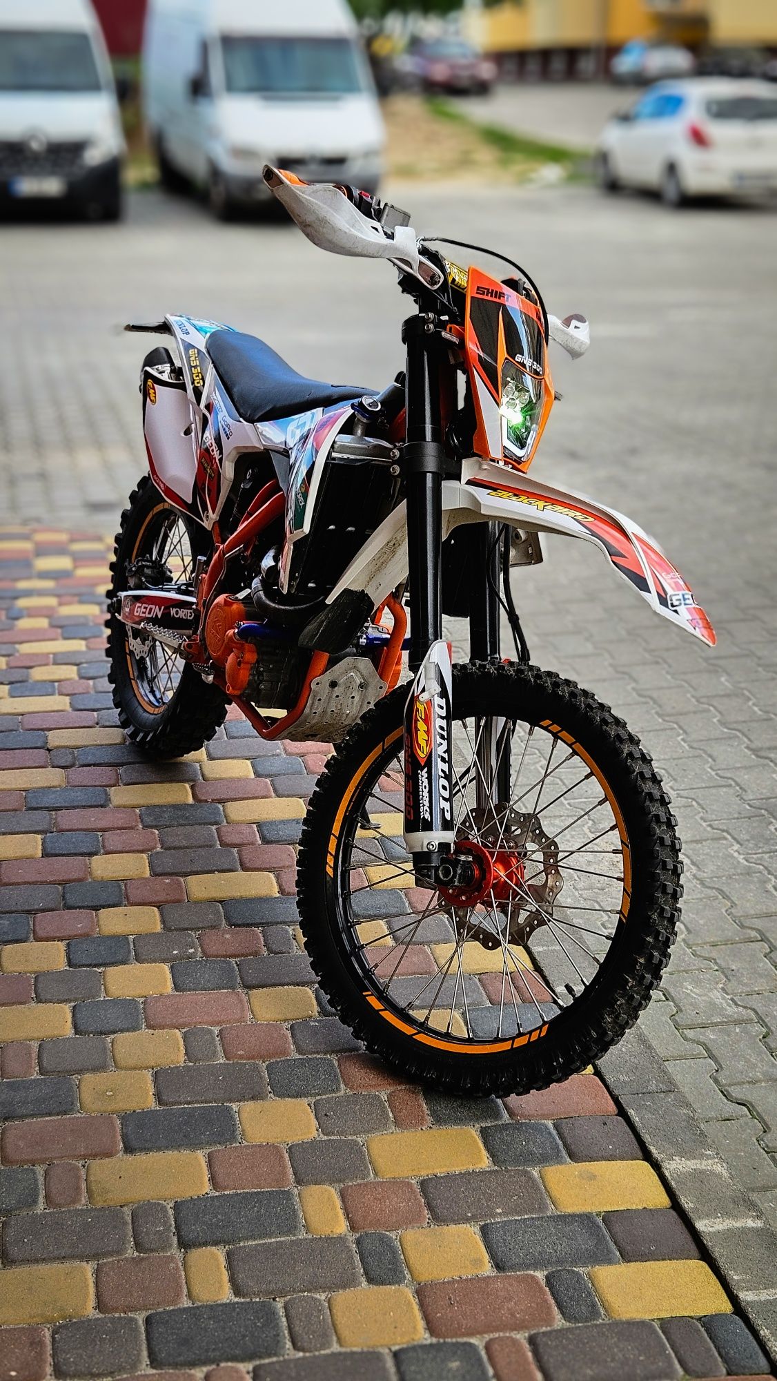 GEON GNS 300 2022рік.  Не ktm, kovi, loncin.