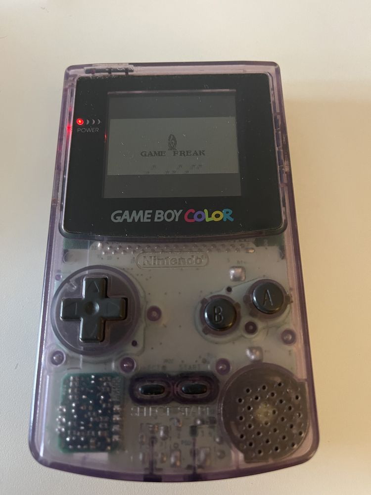 Game Boy Color - roxo