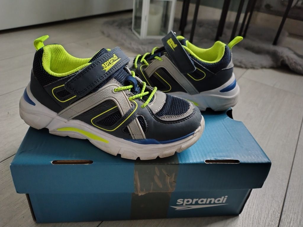 Adidasy sprandi 30 ideał jak nowe