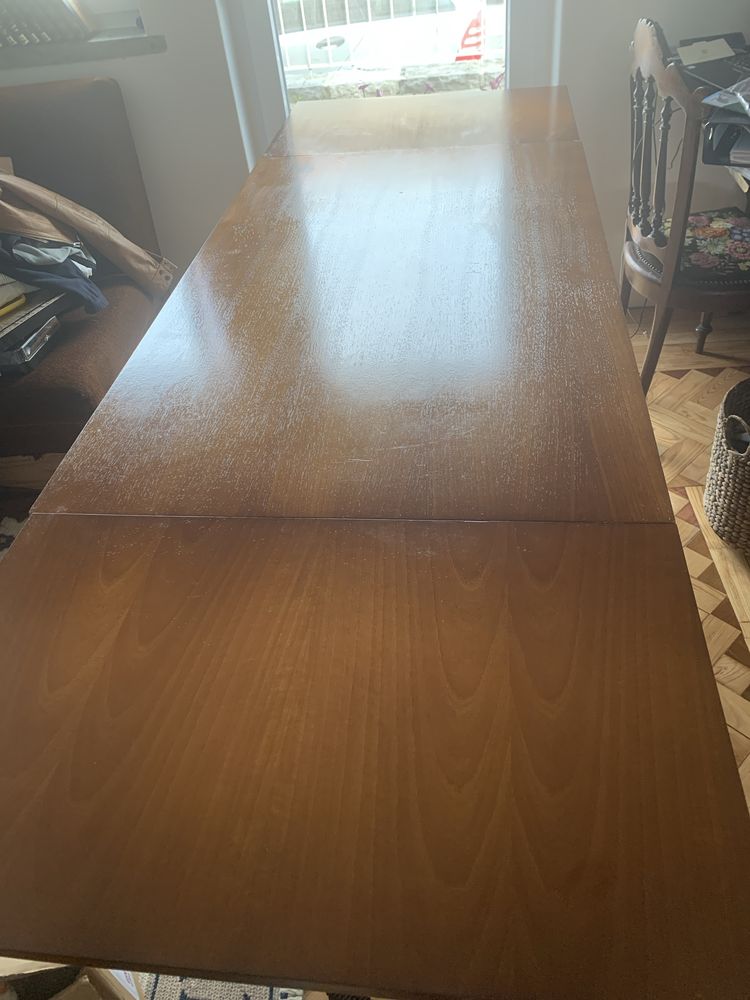 UNICA! Mesa projetada por Ilse Möbel Elevatória e extensivel