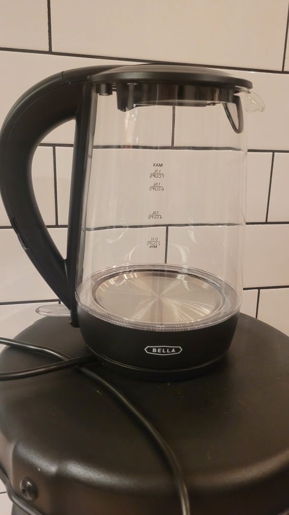 BELLA Czajnik elektryczny 1,7 l