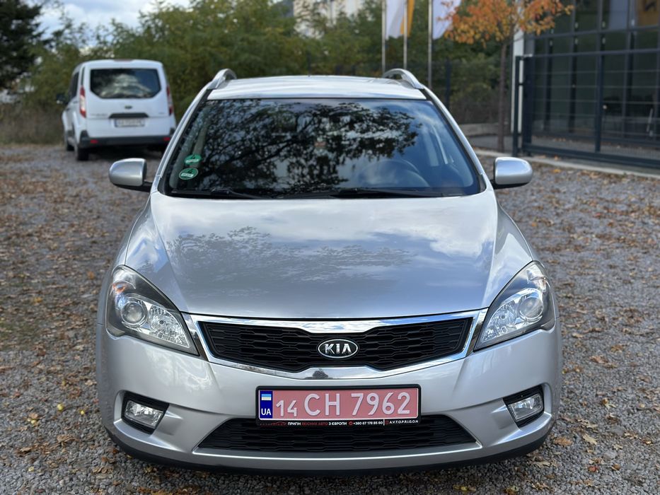 Продам Kia Ceed 2011