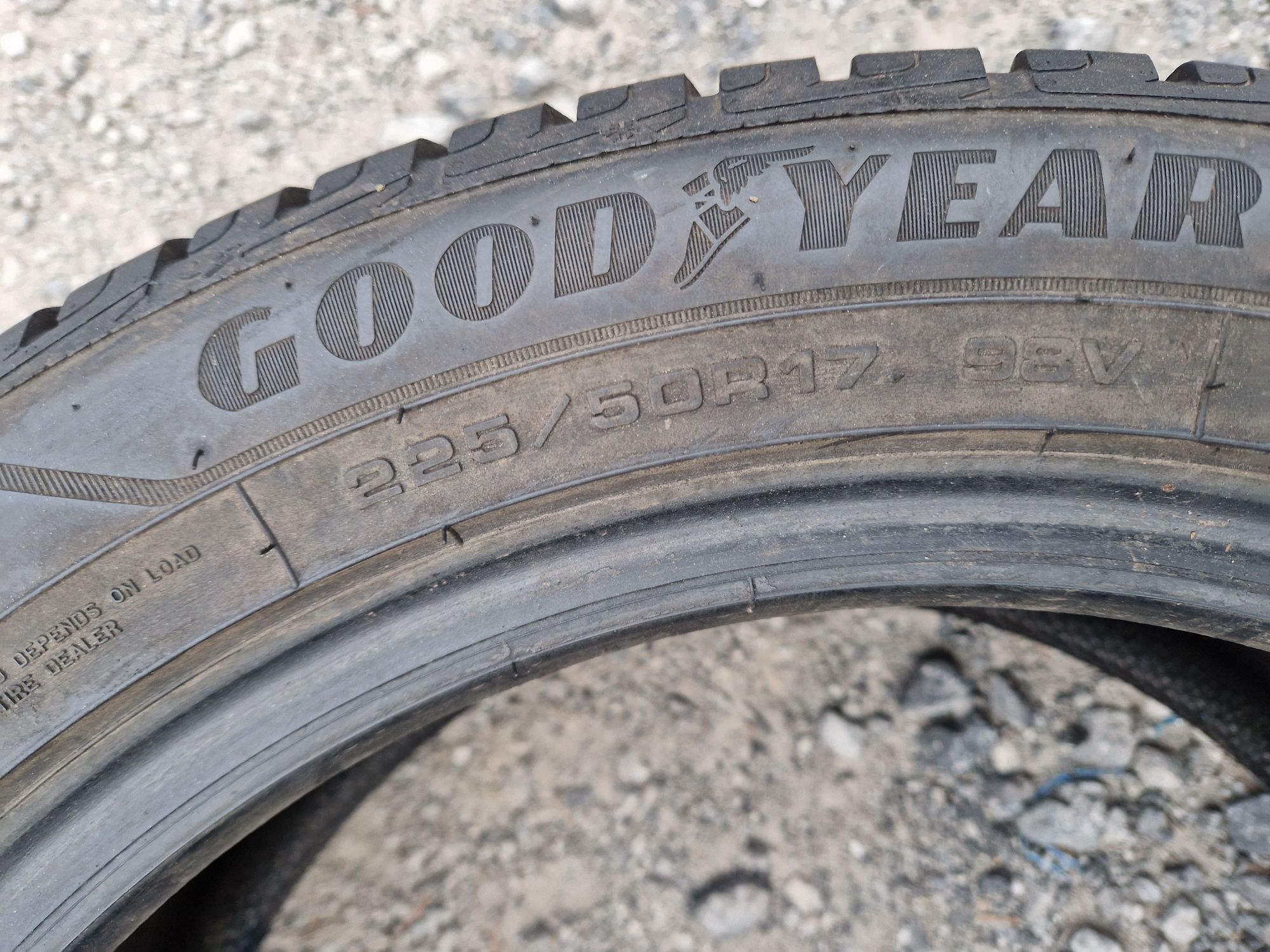 Opony zimowe Goodyear UltraGrip Performance+ 225/50r17 (98V)
