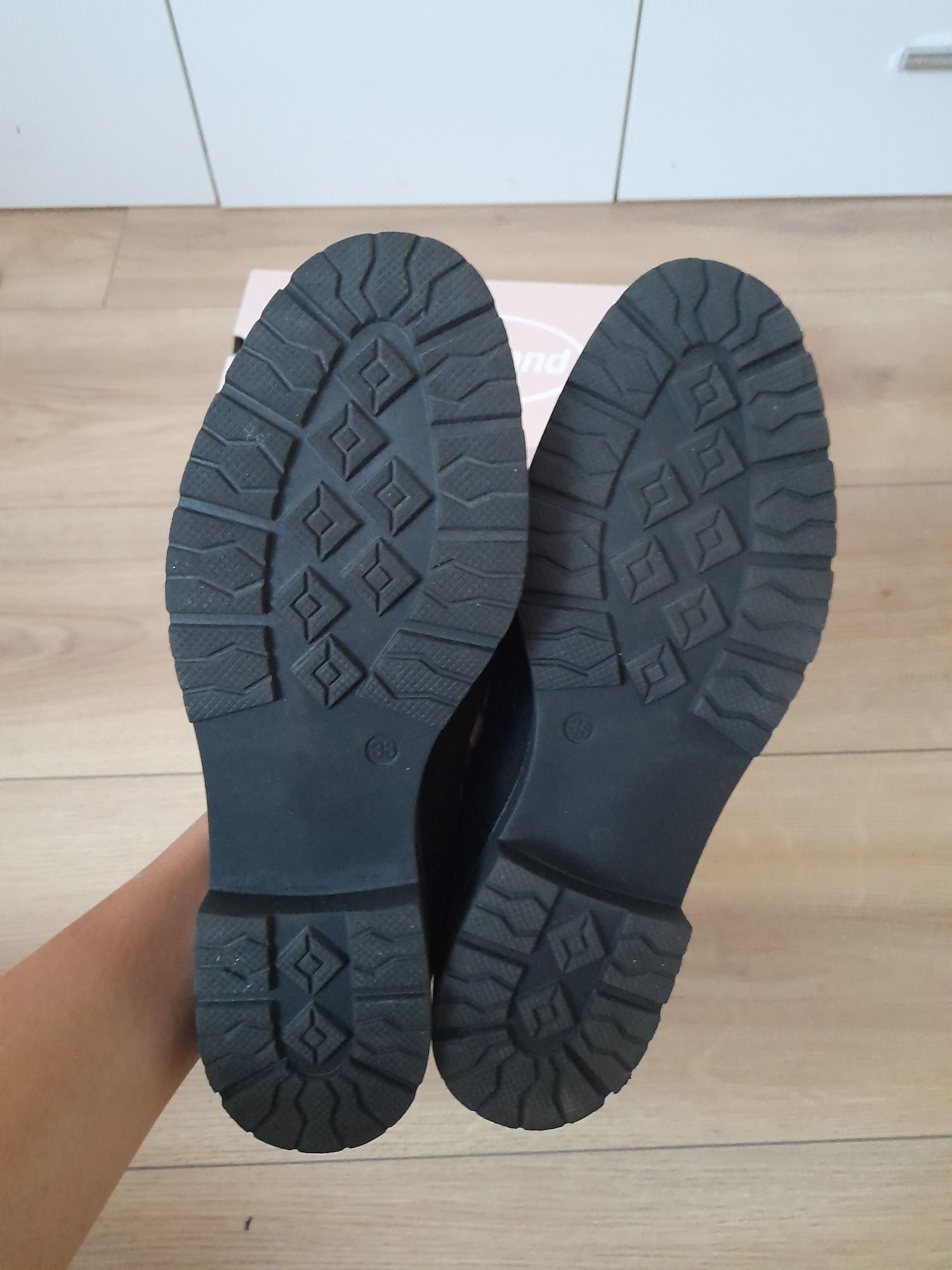 Nowe czarne sznurowane buty Graceland półbuty damskie rozmiar 39