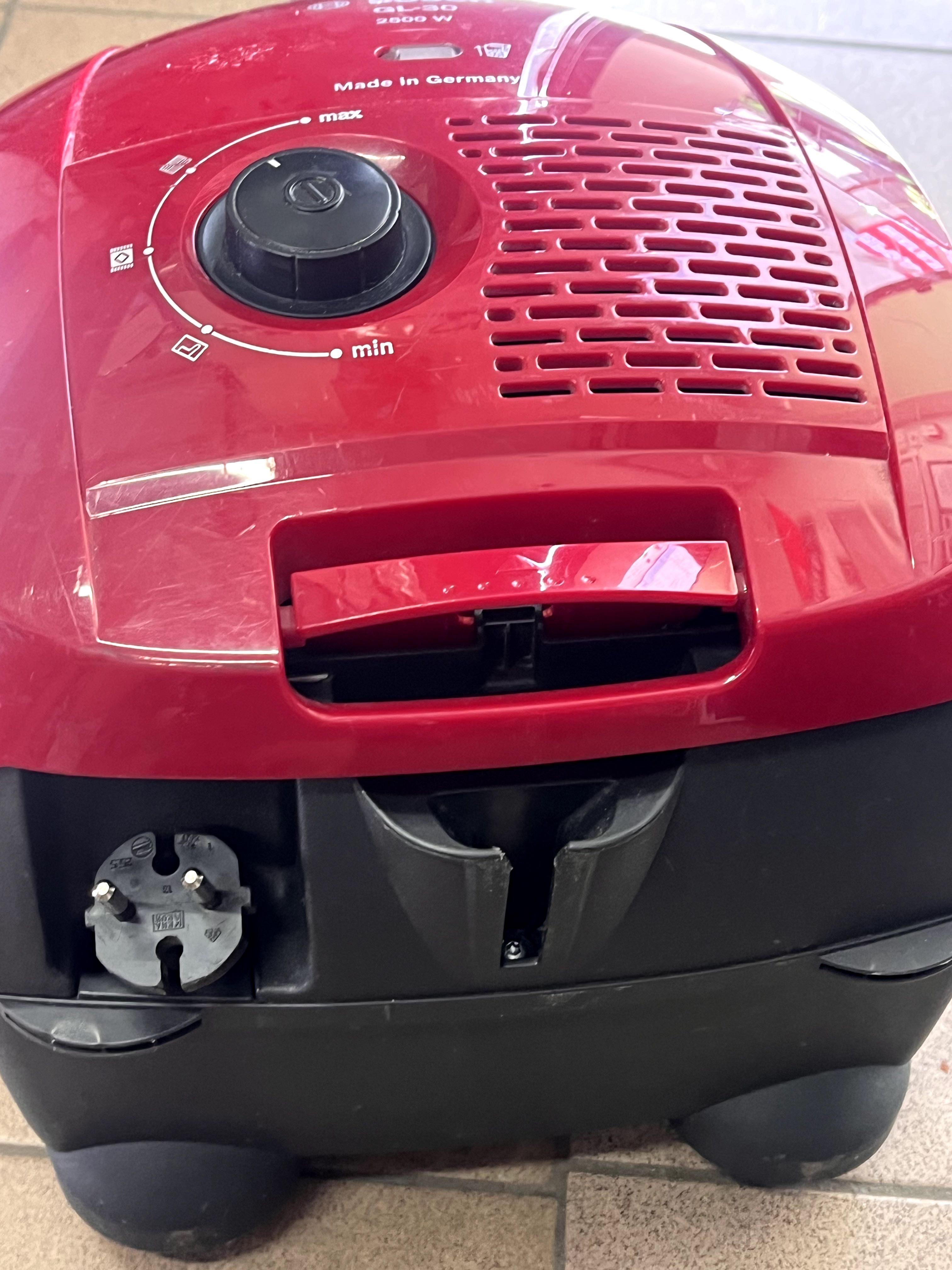 Пылесос Bosch GL-30 2500w