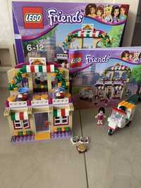 Lego friends pizzeria