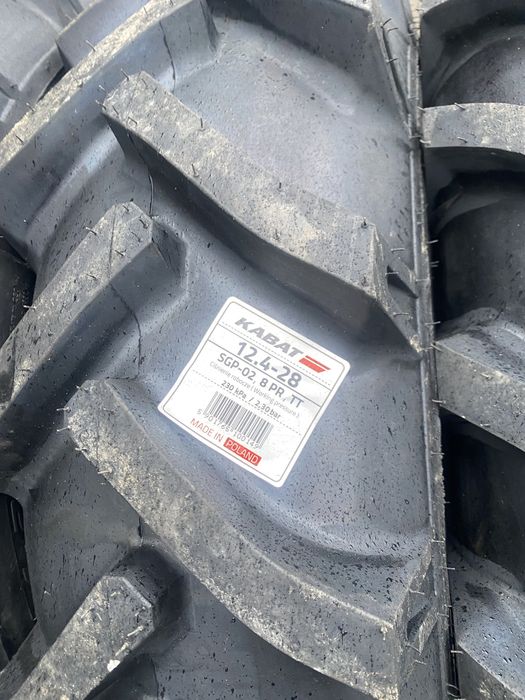 Opona rolnicza 12,4-28”  C-330 Kabat