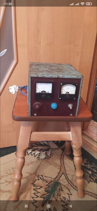 Зарядное устройство СССР автомобильное