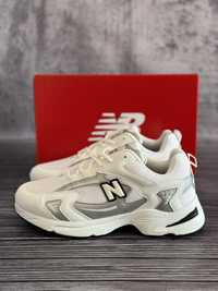 New Balance 725 White Silver