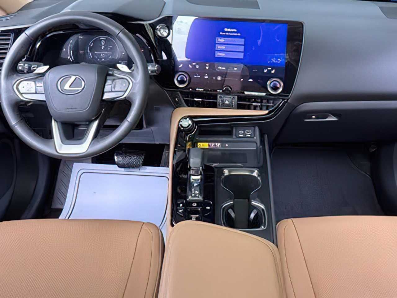 Lexus NX Hybrid Luxury 2022