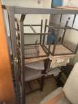 Mesa em ferro com tampo de vidro e 4 cadeiras