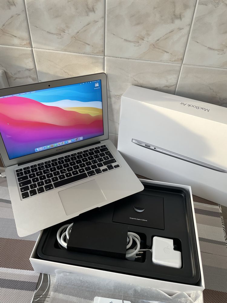 Ноутбук MacBook Air 13 2014, Core i5, 1.4 Ghz, 8Gb Ram, 256Gb ssd