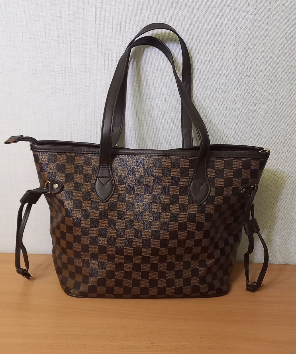 Cумка Louis Vuitton