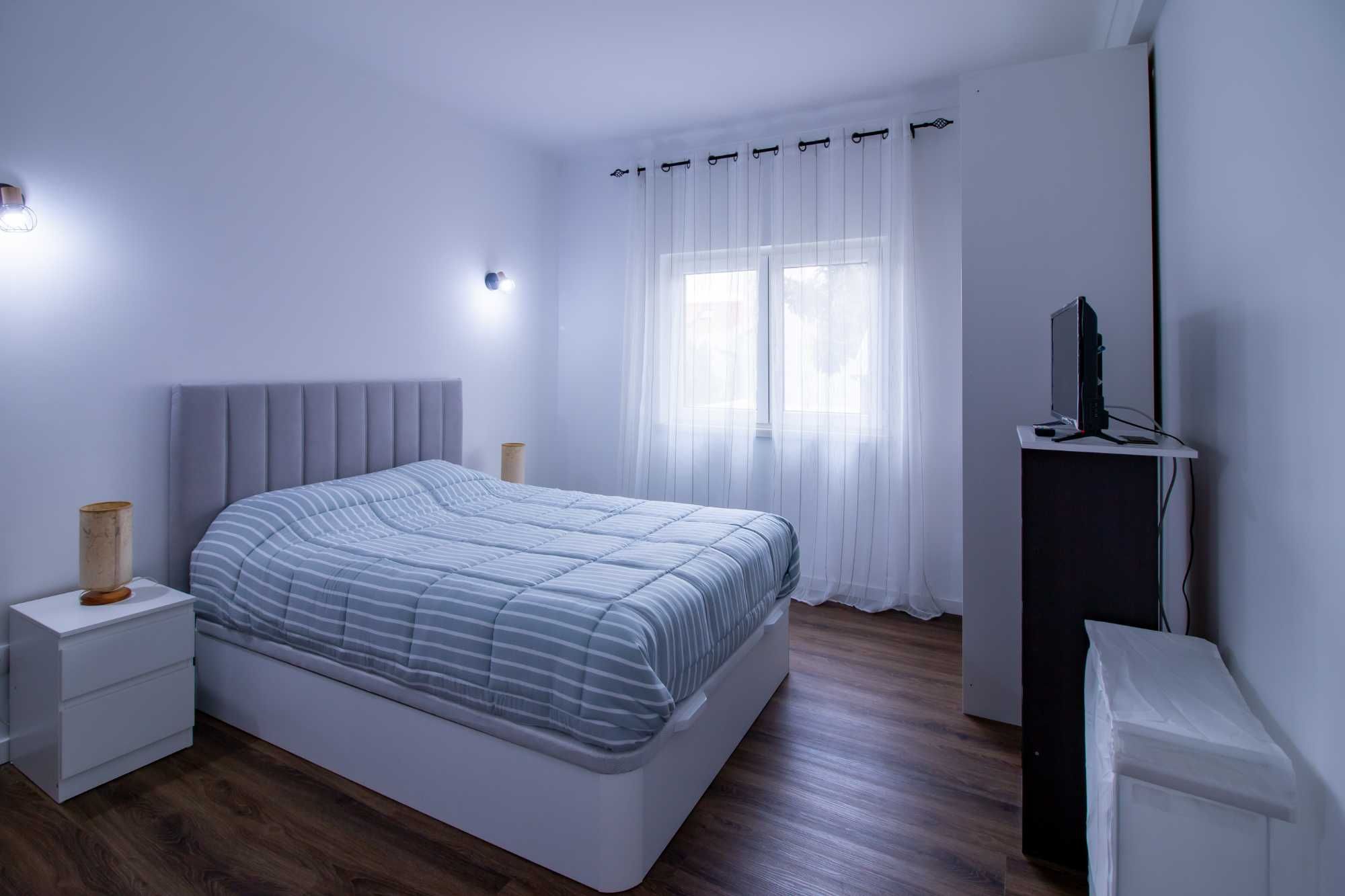 Moradia Isolada T4 lote 543 m2 Centro Fernão Ferro