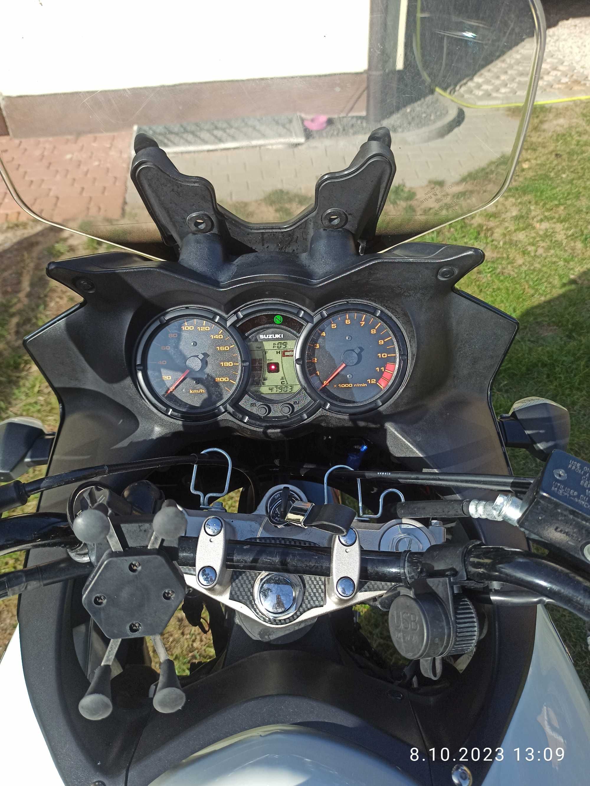 Suzuki V-Strom 650