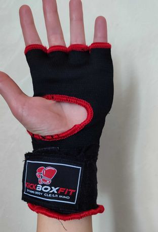 Rękawice do  kickboxingu L