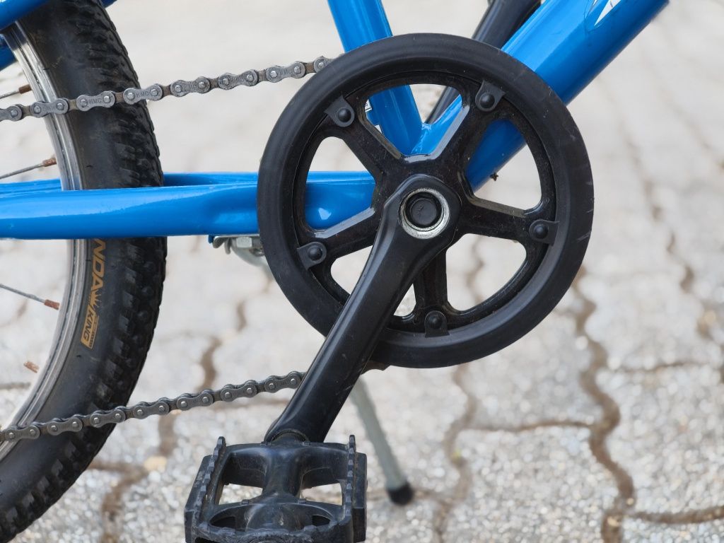 Bicicleta com mudanças astro com roda 20