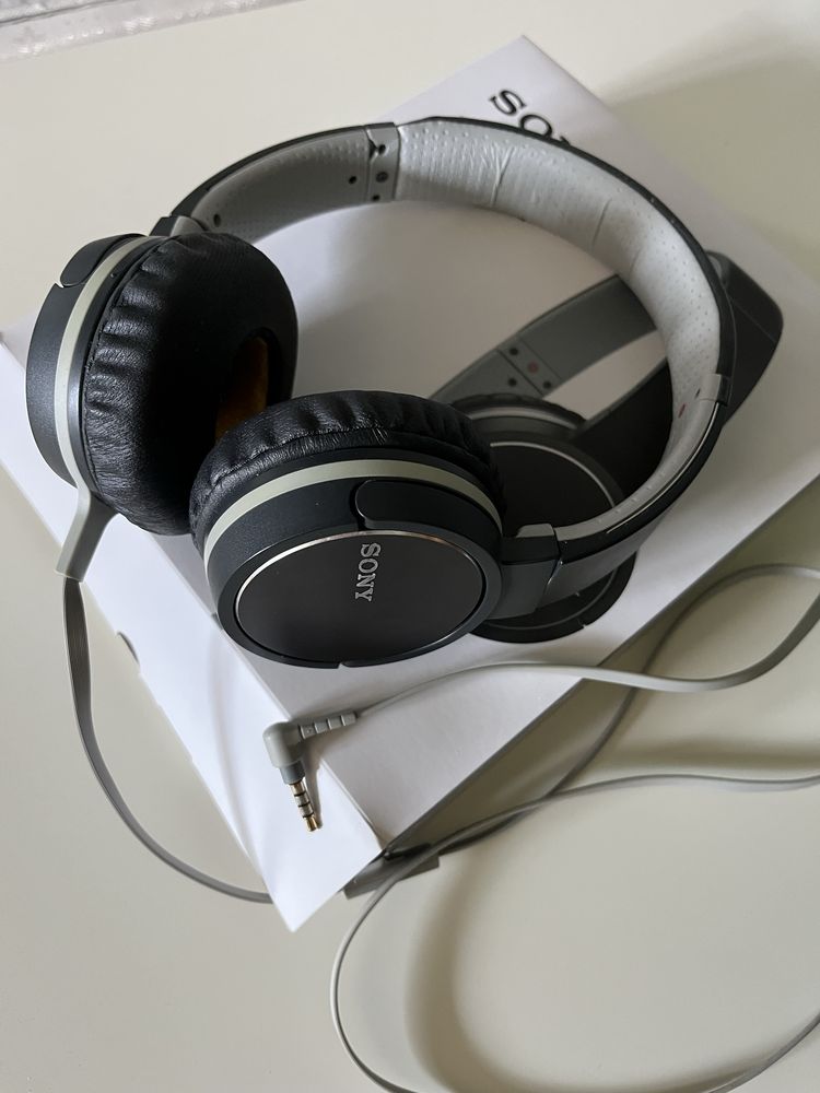 Słuchawki nauszne Sony MDR-ZX660AP