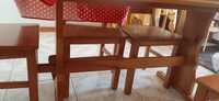 Mesa em madeira/pinho em bom estado 1,50cm×75cm+6 cadeiras