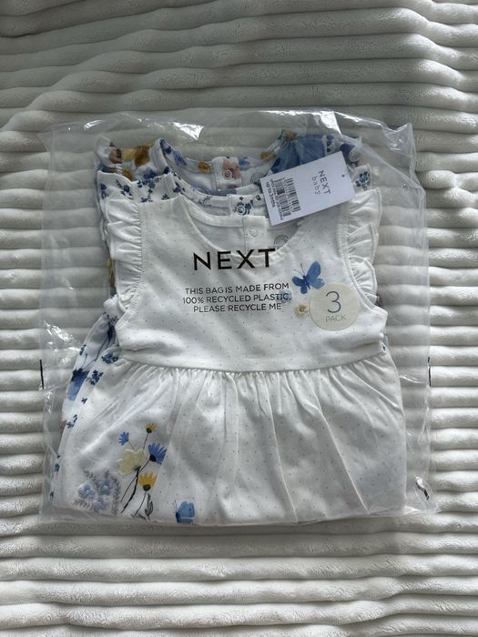 Комплект з трьох  сукні-боді для дівчинки