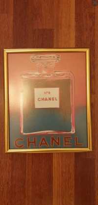 Mały obrazek z grafiką Chanel