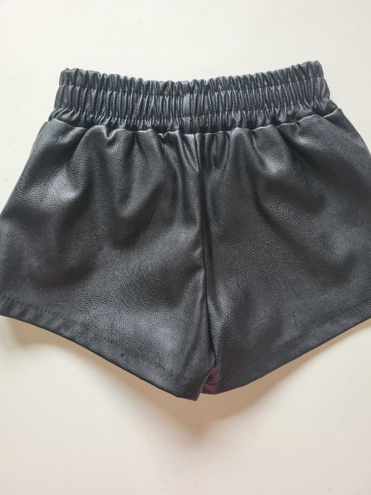 Spodenki skórzane rozm. 110/116