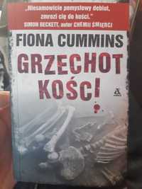 "Grzechot kości" Fiona Cummins