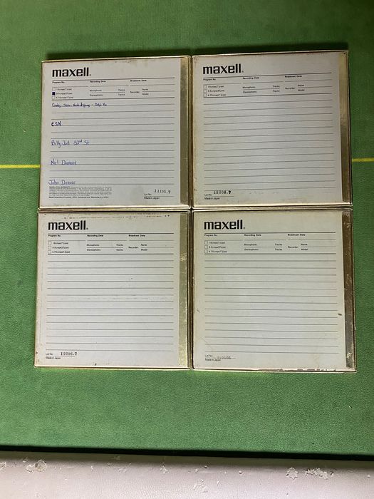 Maxell пластикова катушка з коробкою