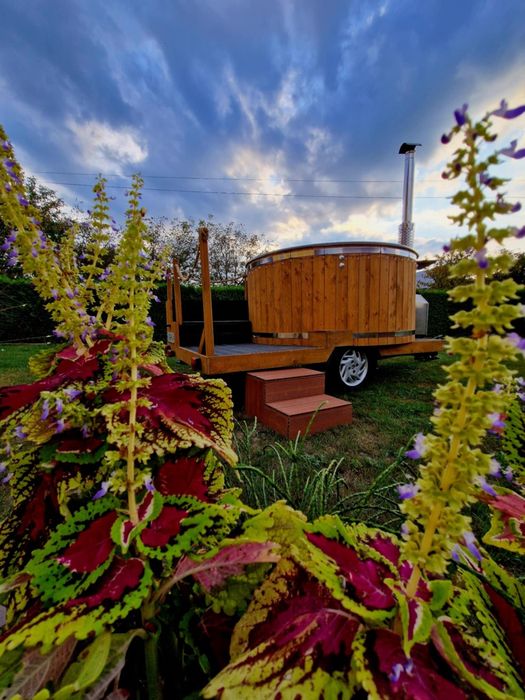 Mobilna balia ogrodowa -jacuzzi