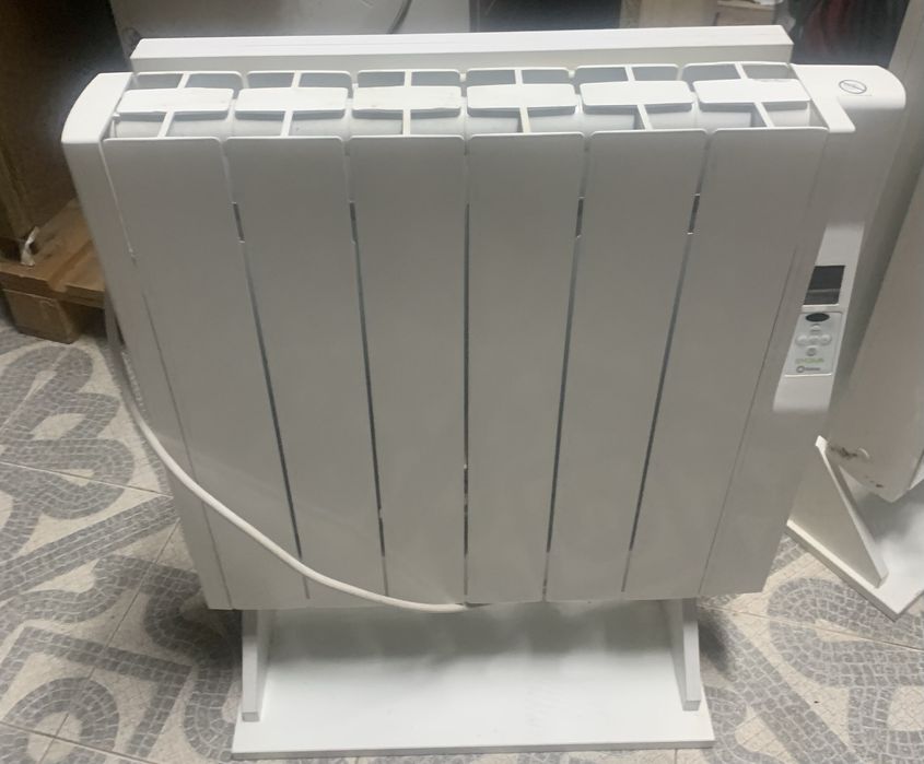 Aquecedor  emisor termico Rointe