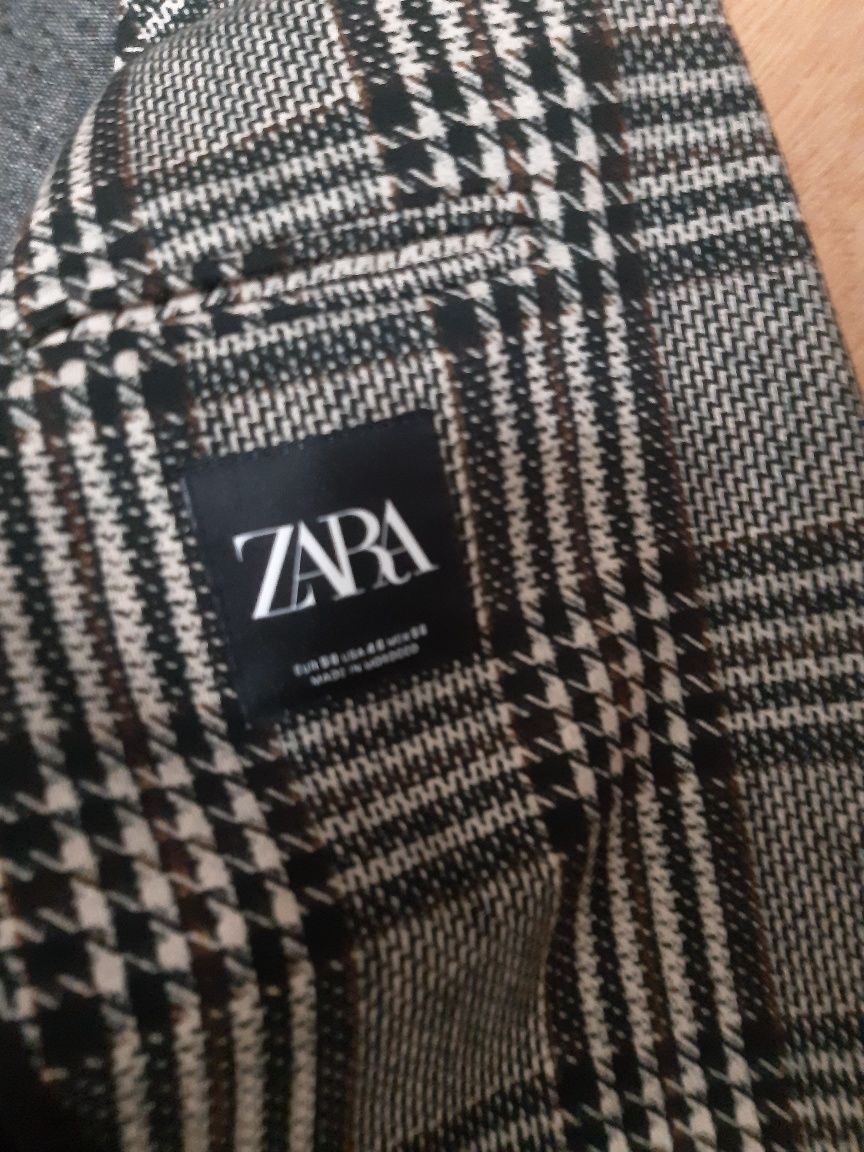 BLAZER-casaco -NOVO -marca ZARA - vendo ou troco