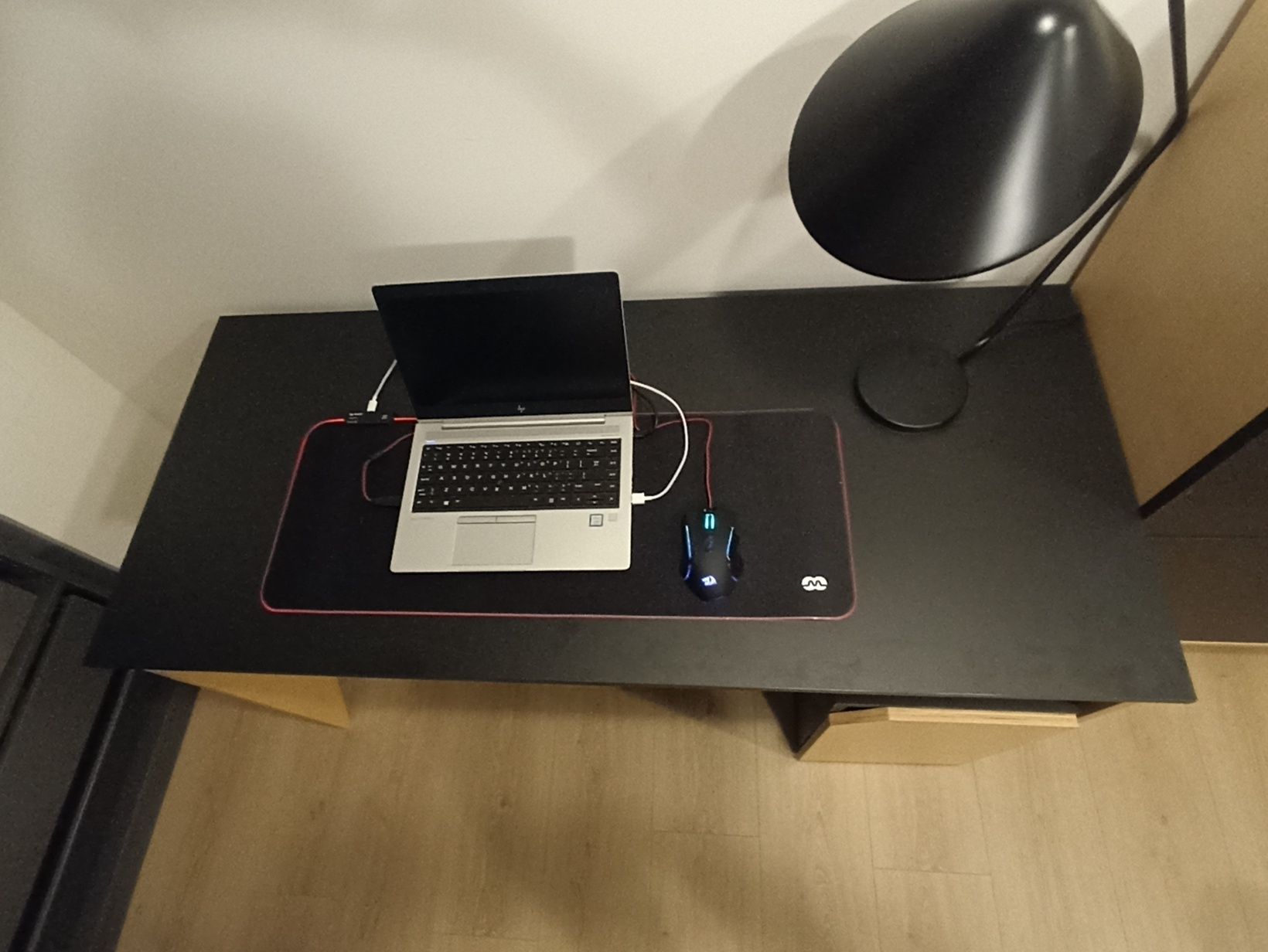 Biurko czarne drewniane loft fornir dębowy