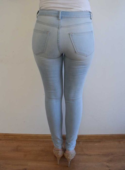 H&M 38 m jasne spodnie jeansy skiny rurki 38 m