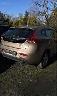 Volvo V40 2014 rok złote