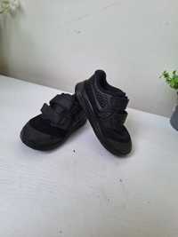 Дитячі фірменні кросівки nike 22 розмір