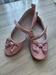 Buty dla dziewczynki