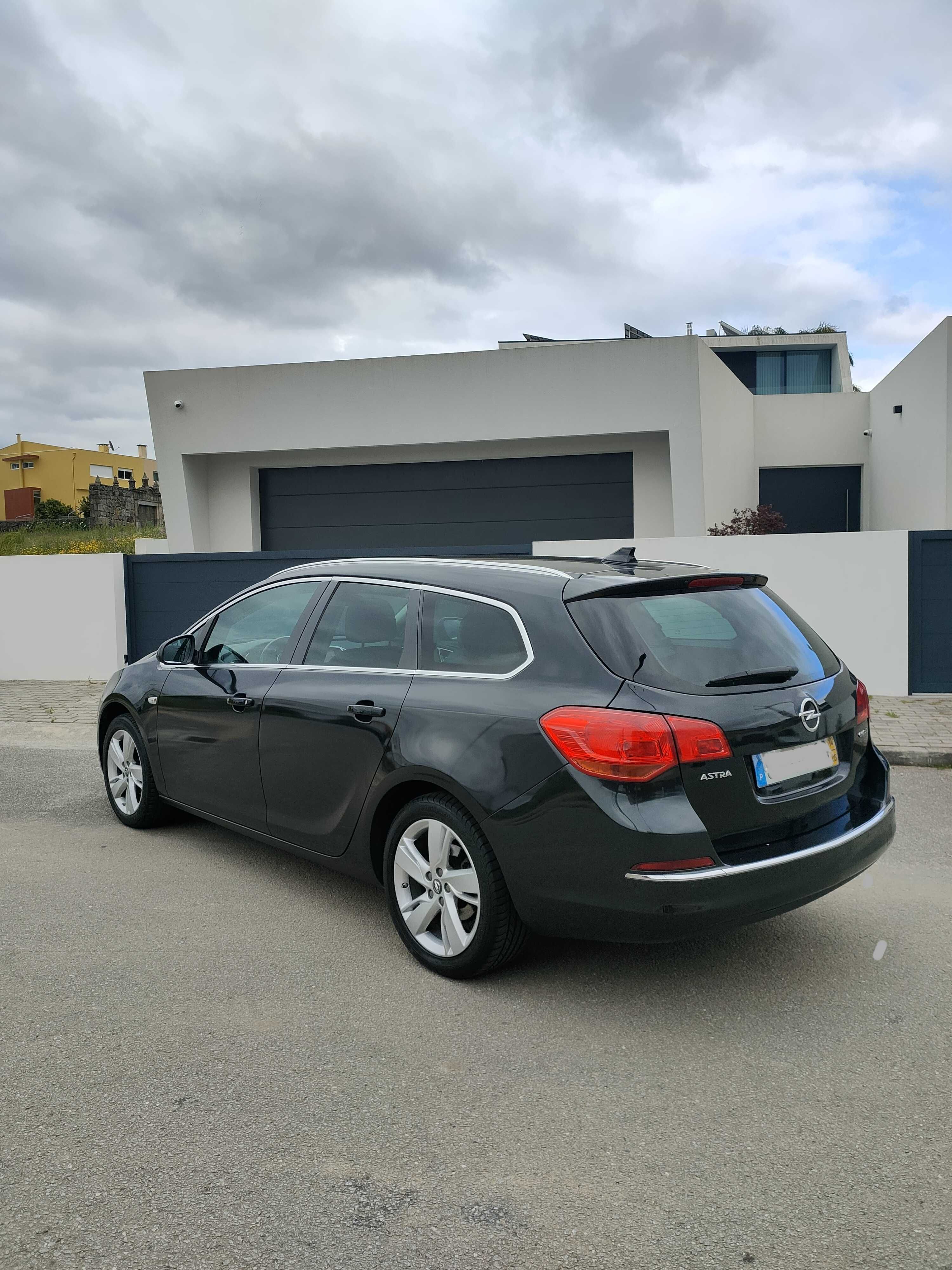 Opel Astra Sport Tourer