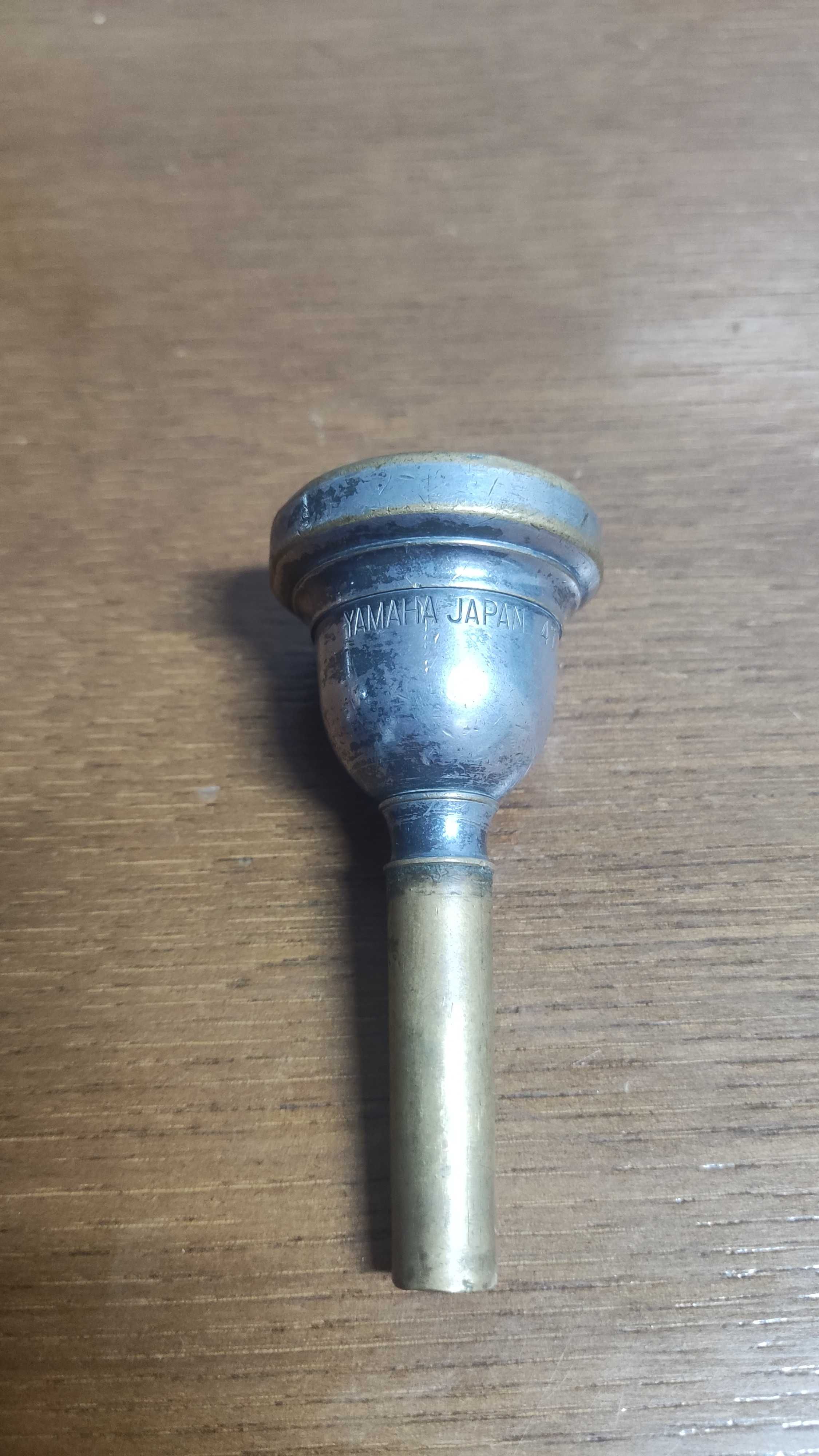Bocais de Trombone (Conn, Yamaha)