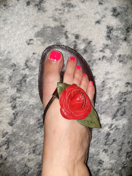 Klapki skórzane Tureckie 39 z różą