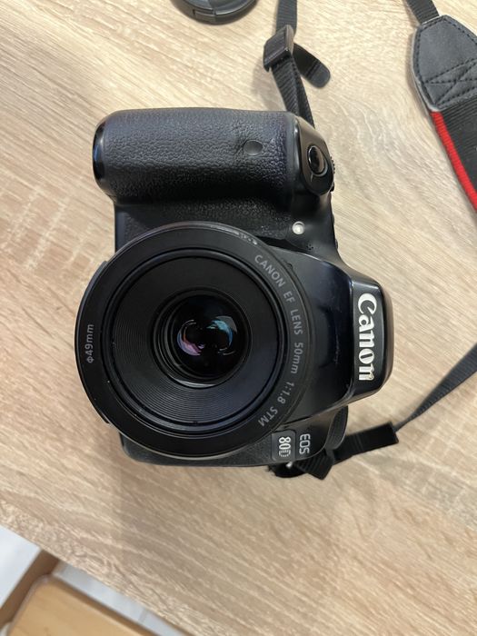Canon EOS 80D + Canon 50mm 1.8 STM