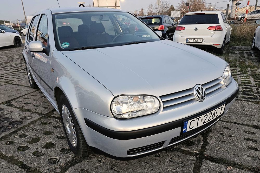 VW GOLF IV 4 1998 1,8 125 kM 197000 km KLIMATYZACJA zarejestrowany