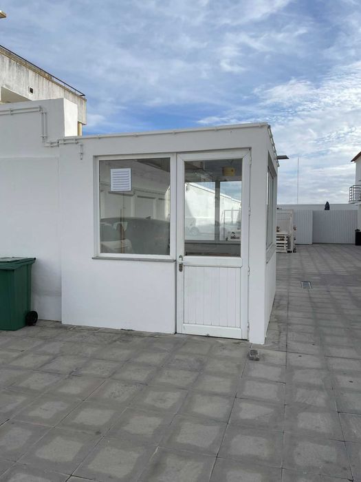 Lugar de Garagem Subterrâneo + Lugar Exterior (100m do Rossio – Évora)