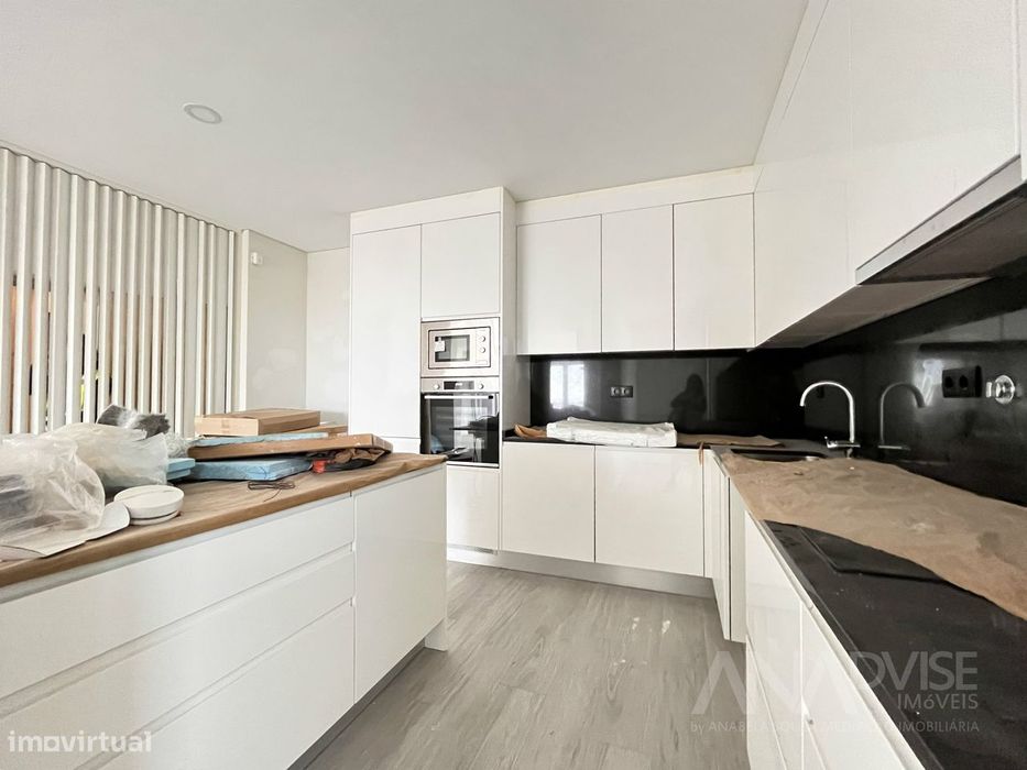 Apartamento T3 Venda em Viseu,Viseu