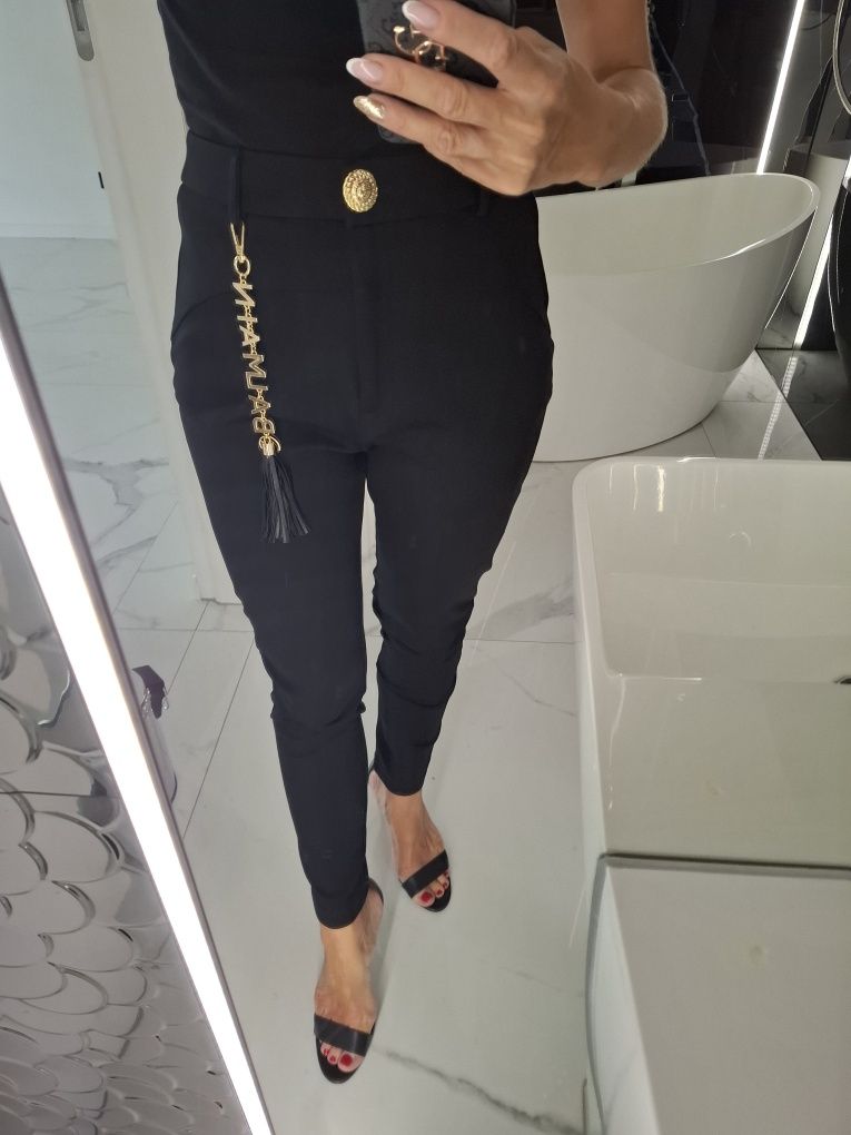 Nowe bez metki czarne eleganckie spodnie Balmain złoty guziki 38