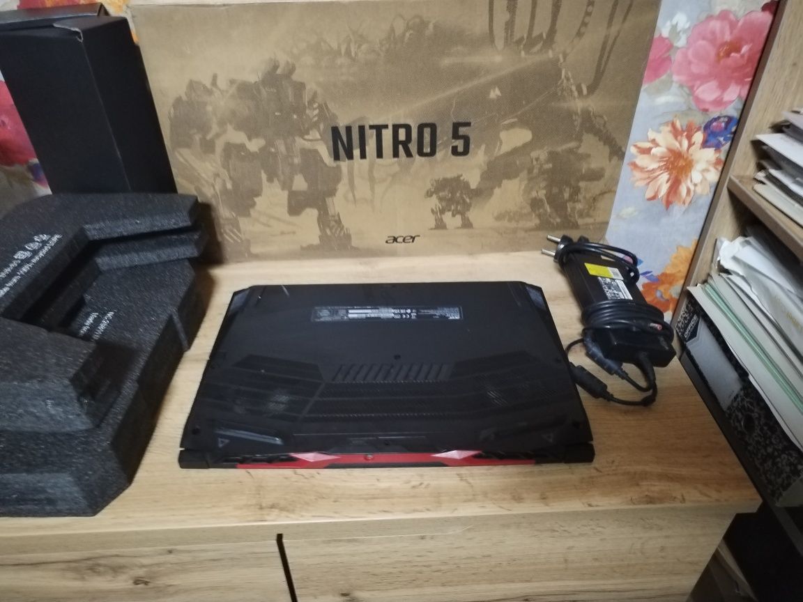 Acer Nitro 5 i7 10gen/ddr16gb/ssd0/rtx3050