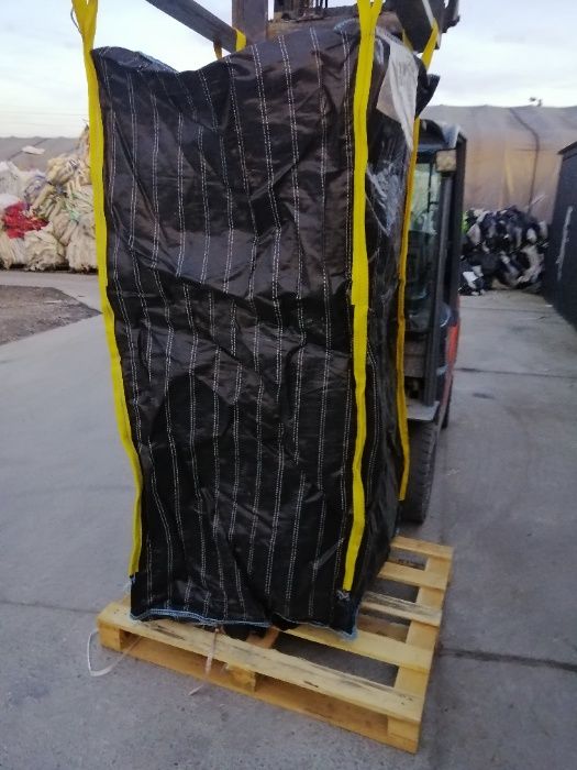 Duże worki / sprzedaż hurtowa i detaliczna / wentyl 90x90x175 cm