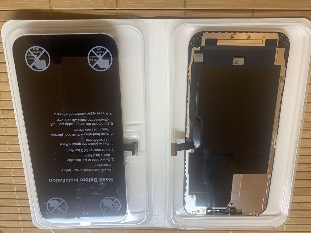 Дисплей iPhone 12 Pro max установка